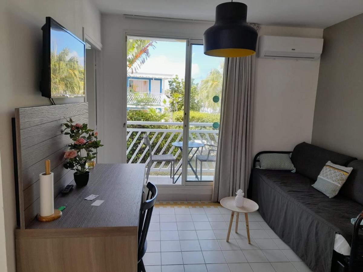 Studio 25 M Manganao Joela 4 Personnes Avec Machine A Laver (Adults Only) Saint-Francois  Εξωτερικό φωτογραφία