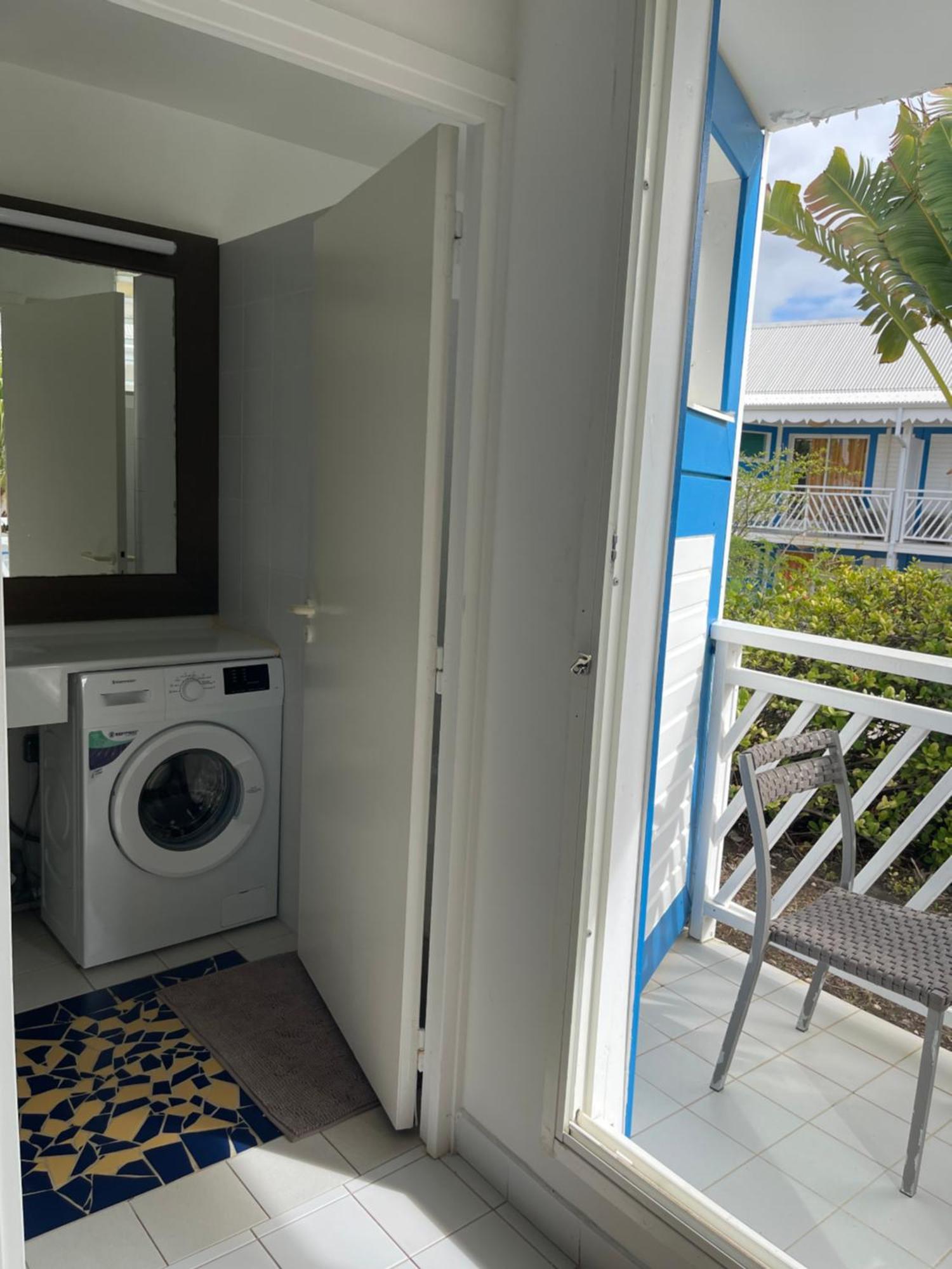 Studio 25 M Manganao Joela 4 Personnes Avec Machine A Laver (Adults Only) Saint-Francois  Εξωτερικό φωτογραφία