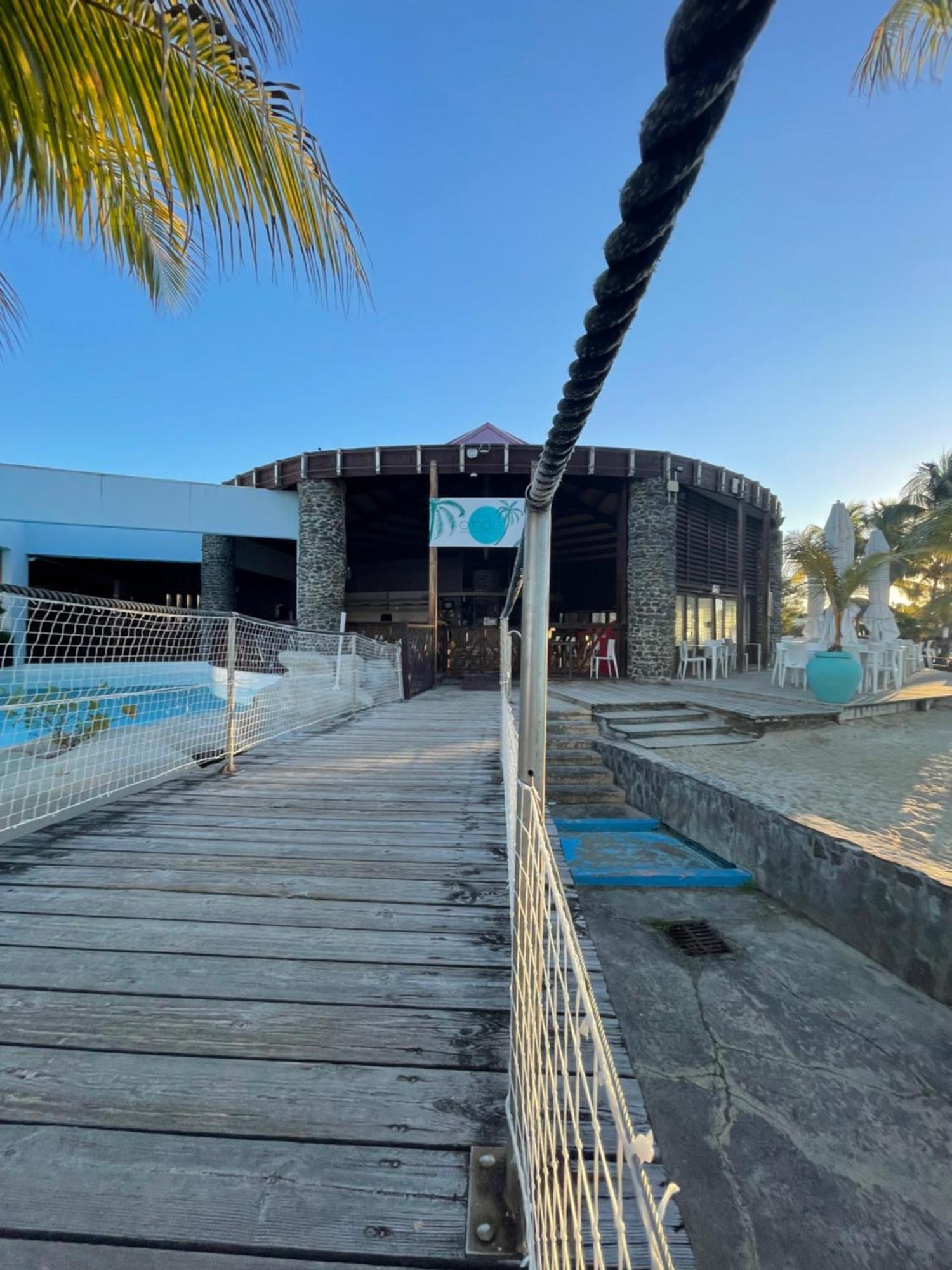 Studio 25 M Manganao Joela 4 Personnes Avec Machine A Laver (Adults Only) Saint-Francois  Εξωτερικό φωτογραφία