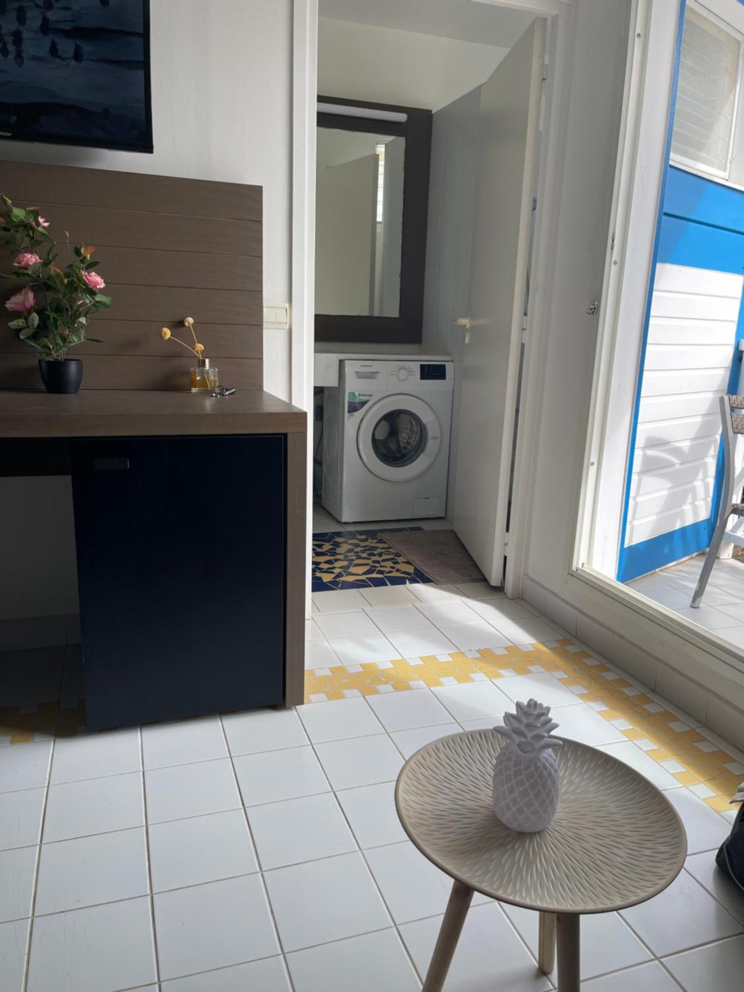 Studio 25 M Manganao Joela 4 Personnes Avec Machine A Laver (Adults Only) Saint-Francois  Εξωτερικό φωτογραφία