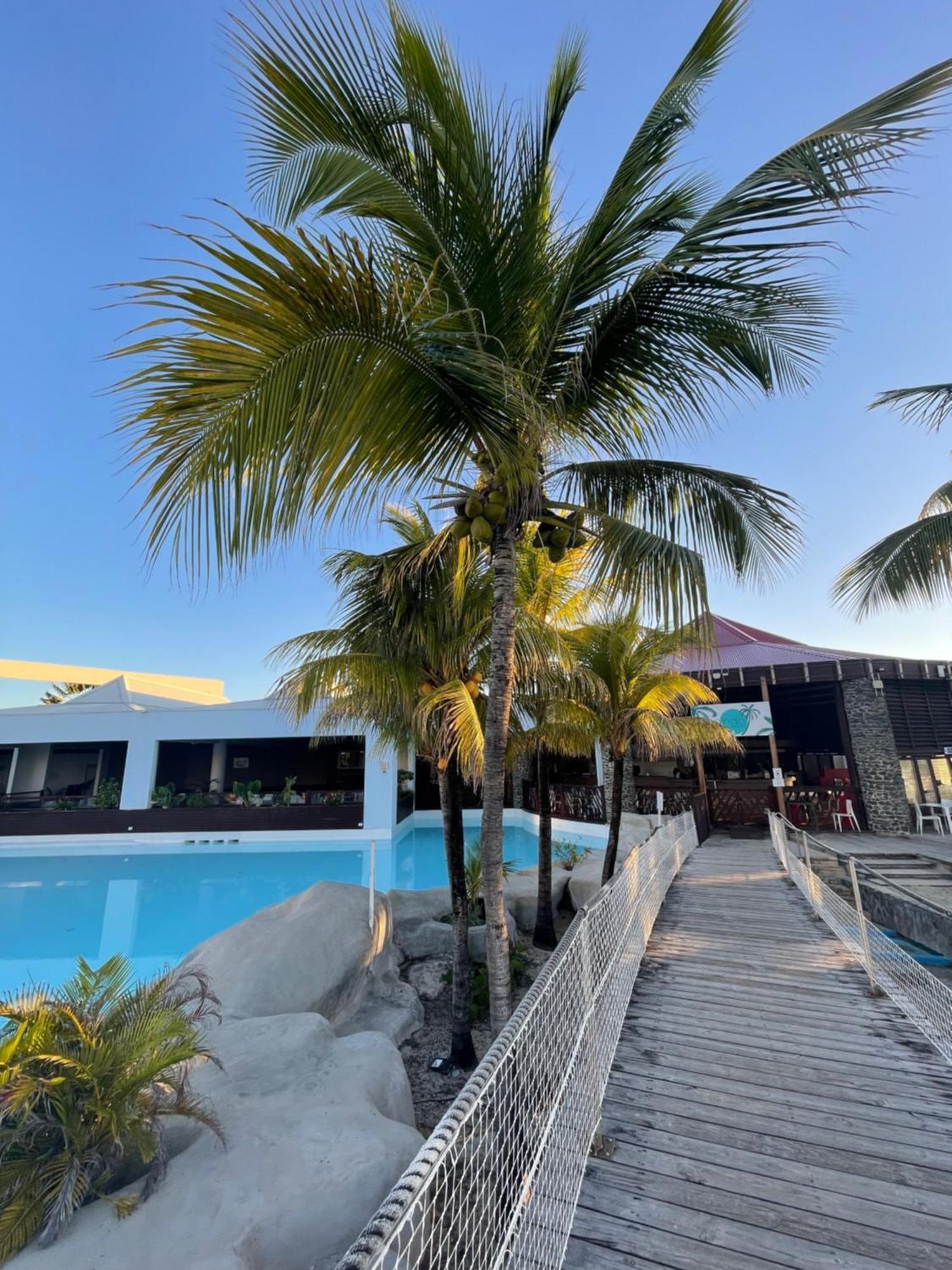 Studio 25 M Manganao Joela 4 Personnes Avec Machine A Laver (Adults Only) Saint-Francois  Εξωτερικό φωτογραφία