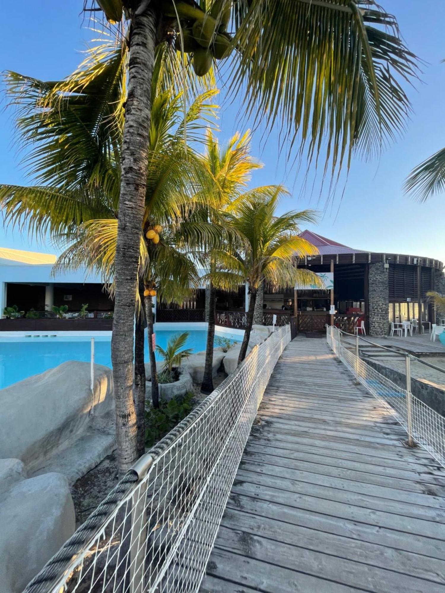 Studio 25 M Manganao Joela 4 Personnes Avec Machine A Laver (Adults Only) Saint-Francois  Εξωτερικό φωτογραφία